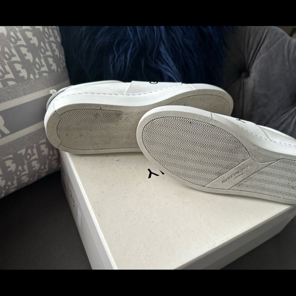 Authentic givenchy shoes size 6 in womans - Picture 5 of 7